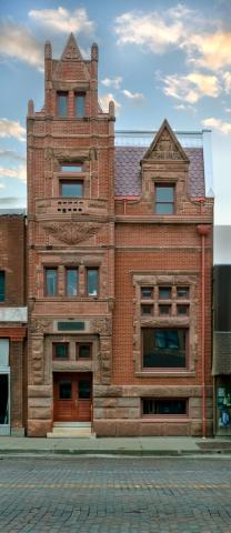 Farmers and Merchants Bank Exterior